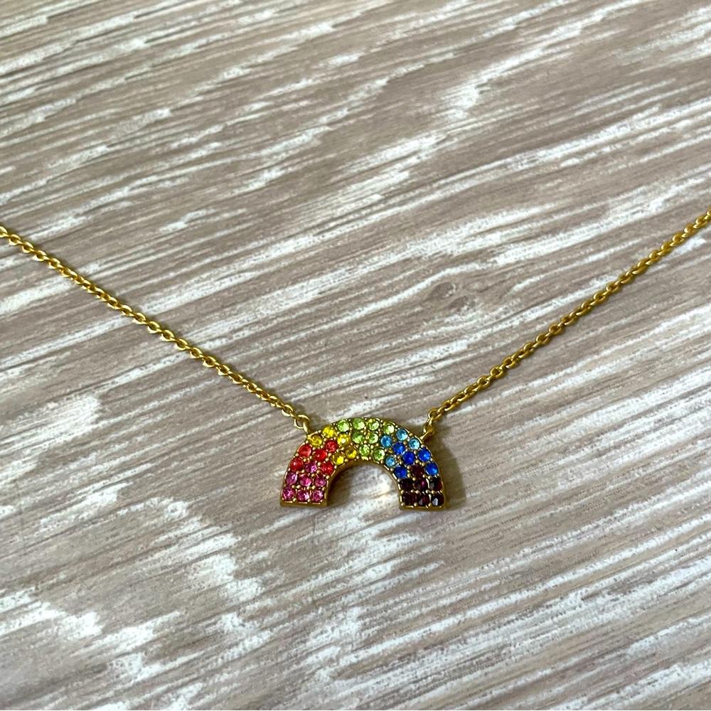 🌈 BaubleBar rainbow crystal necklace gold chain 🌈